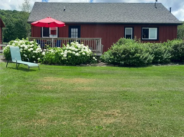 395 Rezen Rd, Roseboom, NY 13450