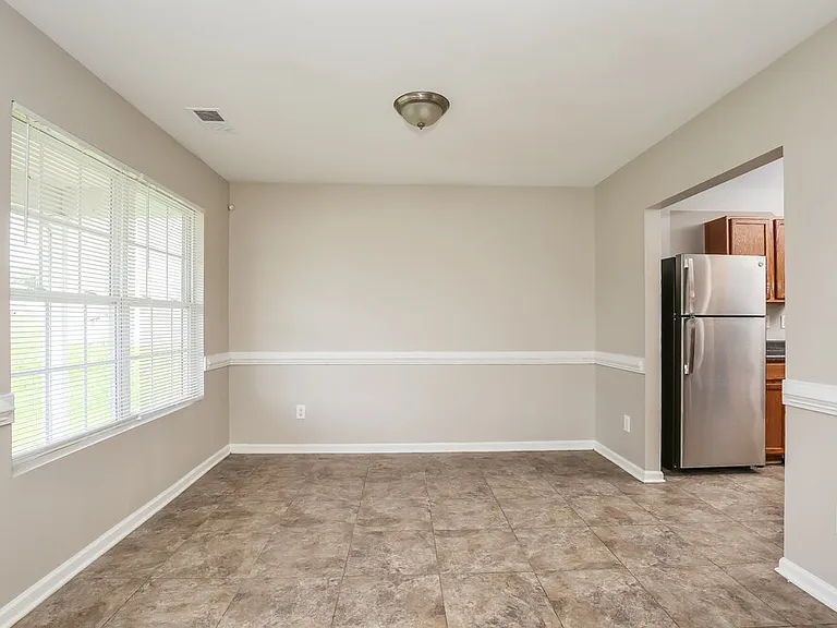 3704 Sweet Birch Dr — Photo 8