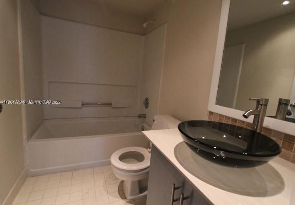 1st image of 6995 NW 186th St APT E201