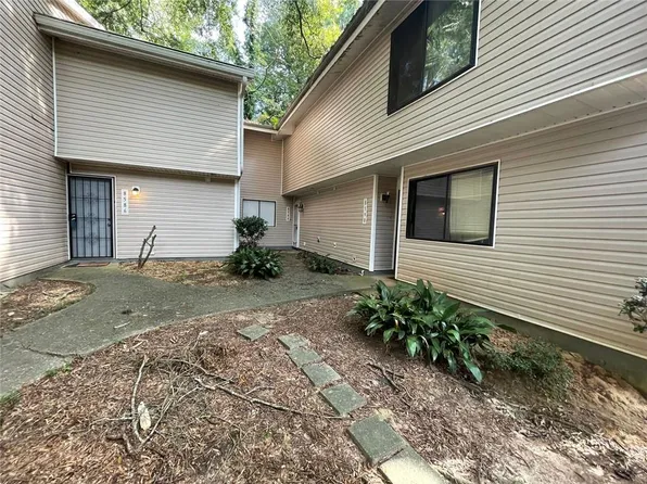 8588 Creekwood Way, Jonesboro, GA 30238
