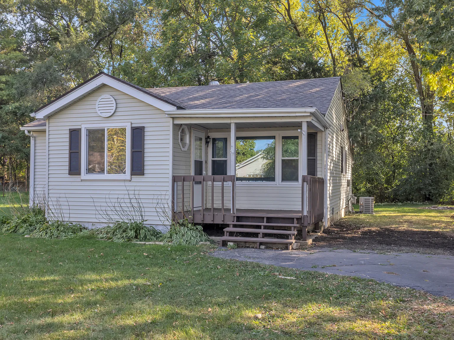 2 bed, 1000 sqft, $2,000 — Photo 1