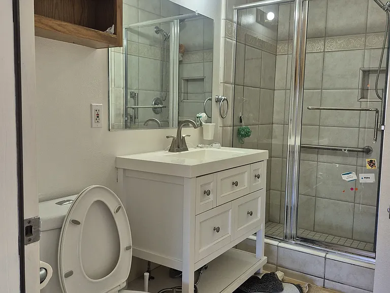 1280 Theresa Ave — Photo 27
