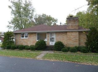 40306 N Marcus St, Antioch, IL 60002