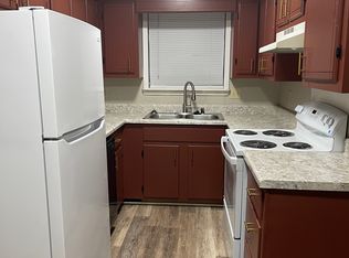 442 Helen St #442, Conway, AR 72034