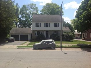 89 William St, Worcester, MA 01609