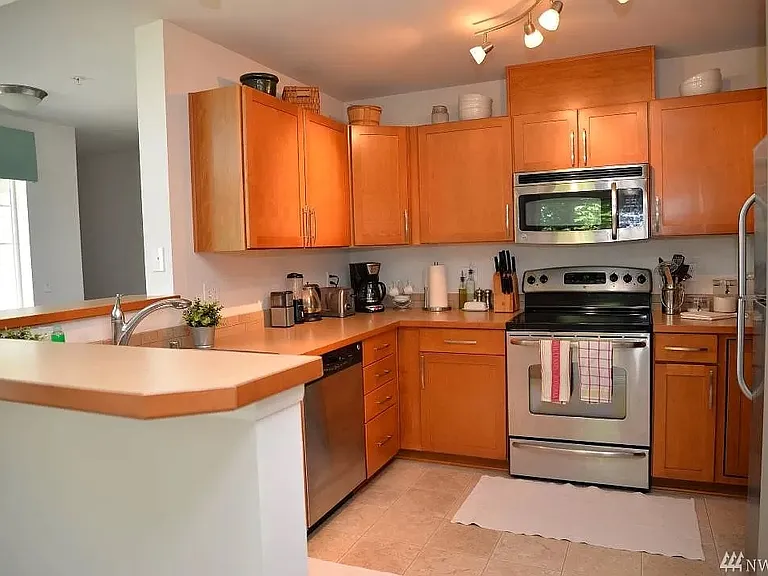 21450 40th Pl S #F — Photo 6