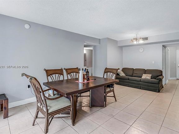 4th image of 4235 N University Dr APT 115
