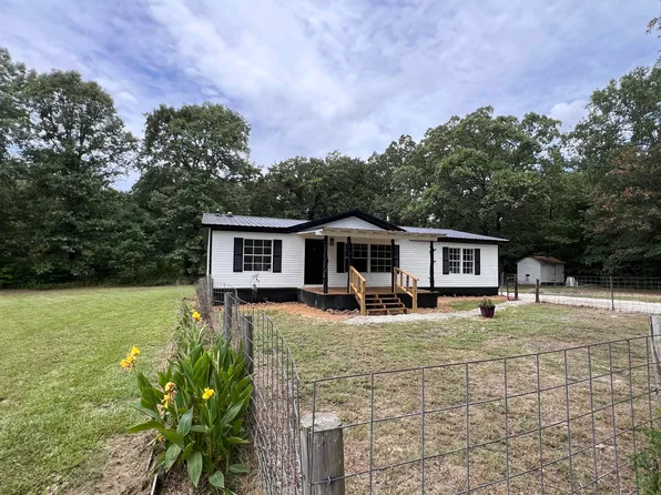 515 County Road 4108, New Boston, TX 75570