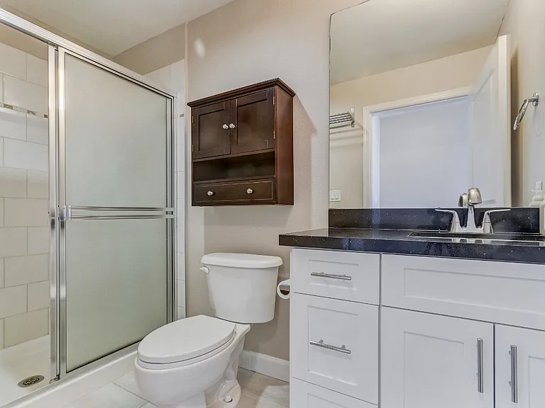 300 W Beech St #2101 — Photo 21