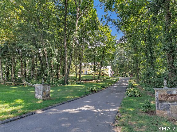2nd image of 61 Greenbriar Road