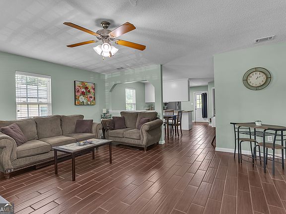 5th image of 1505 Baymeadows Dr
