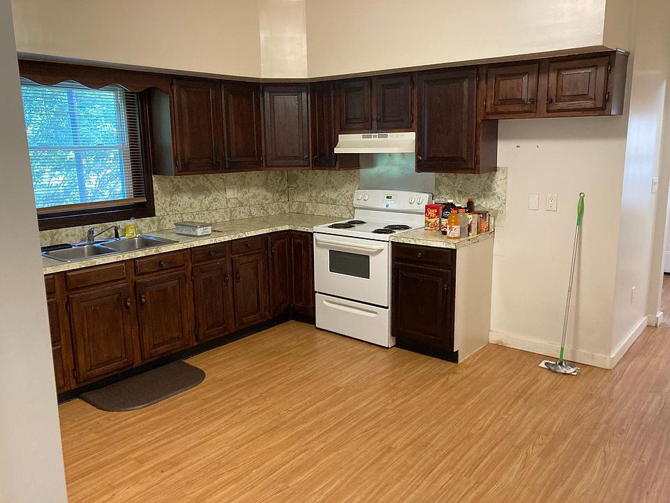 Large kitchen