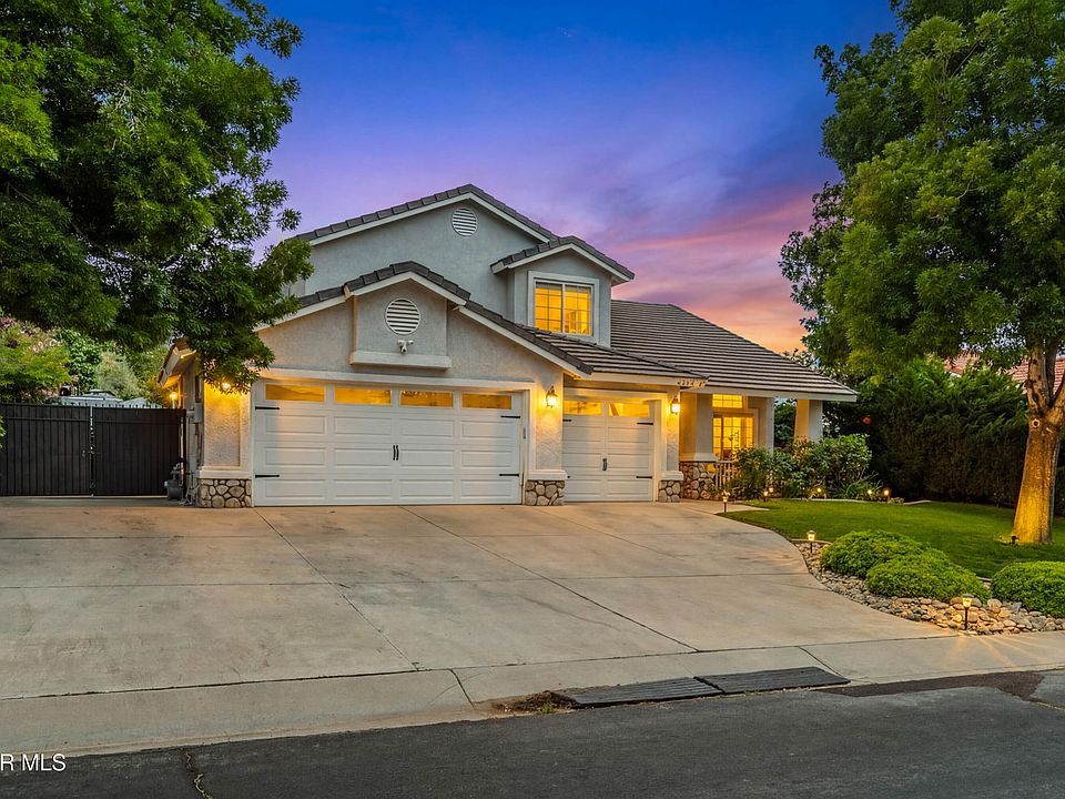 1st image of 40829 Cobblestone Court