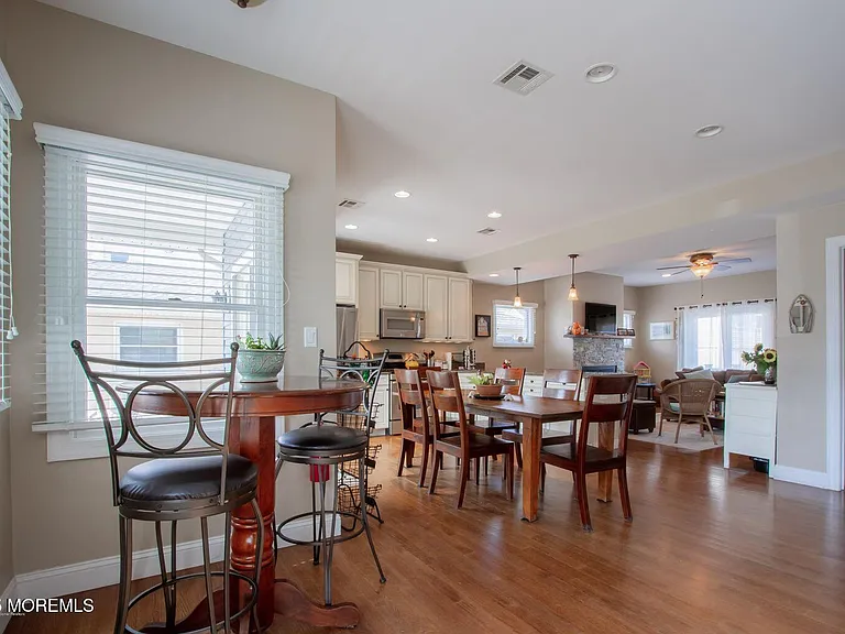 556 Pike Ave — Photo 8