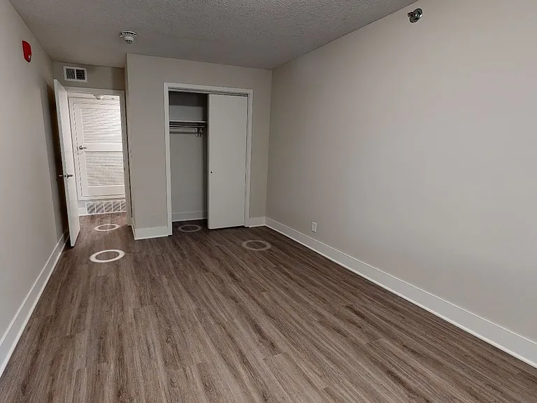 4001 Holdrege St — Photo 14