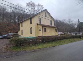 2191 Nilan Rd, Point Marion, PA 15474