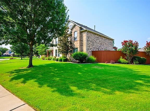 2nd image of 617 Unbridled Ln