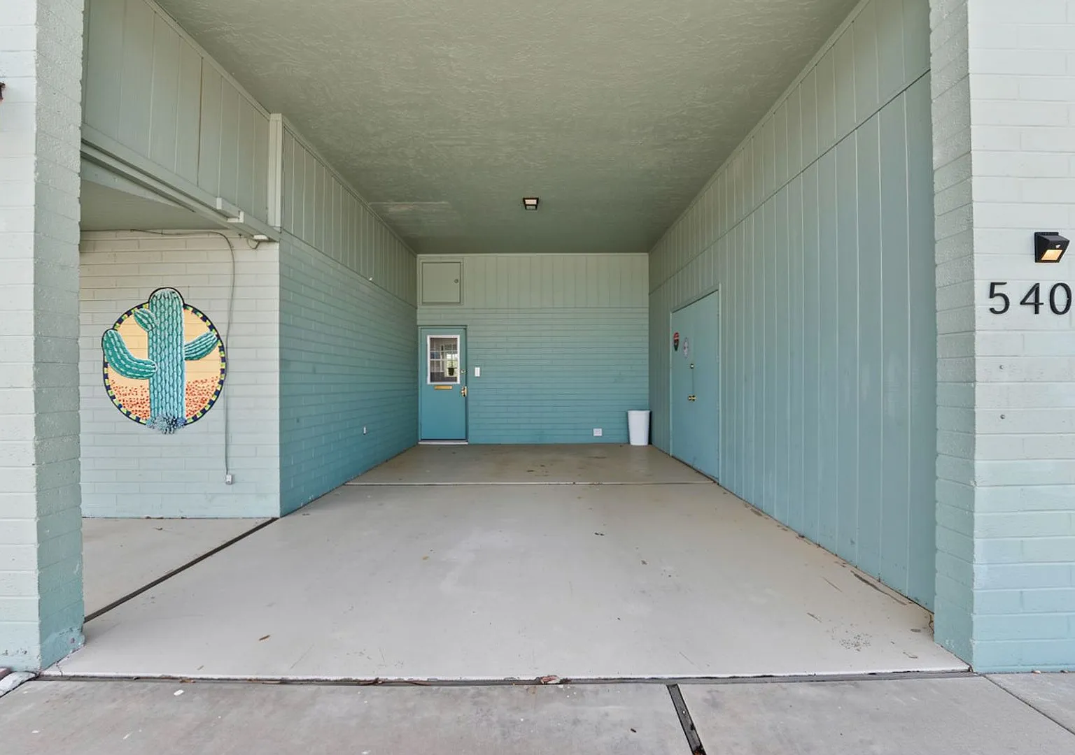 Great Mesa Home at a Great Price Ready for You! — Photo 3