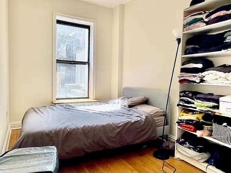 130 W 75th St #2D — Photo 7