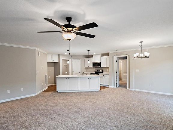 5th image of 2542 Crosshill Dr #8-104