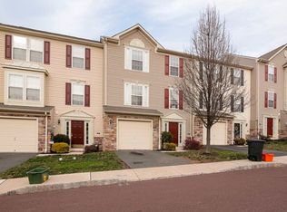 49 Brookview Ln, Pottstown, PA 19464