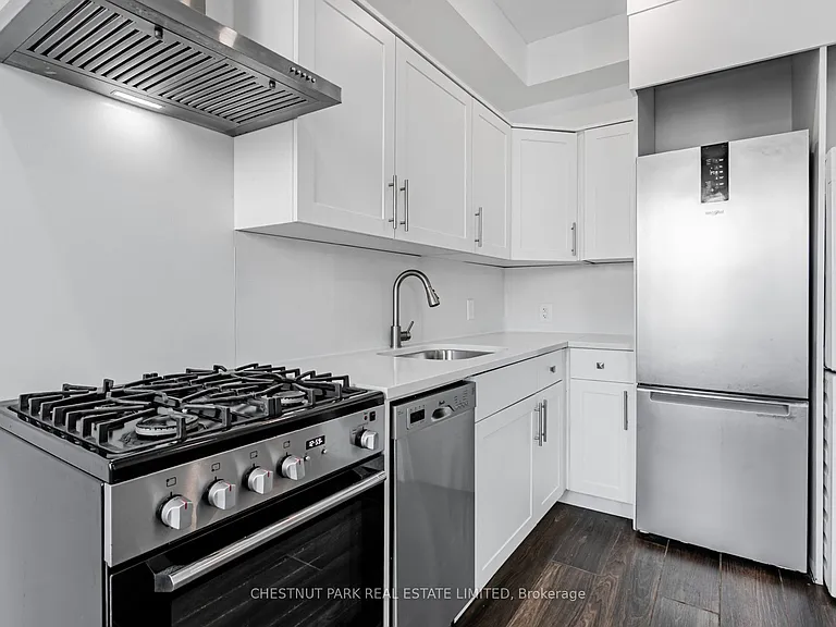 535 Parliament St #304A — Photo 22