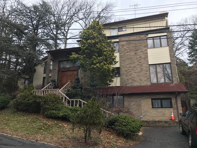 61 Hillside Ave, Staten Island, NY, 10304