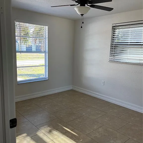 15532 Chamberlain Blvd #A — Photo 8