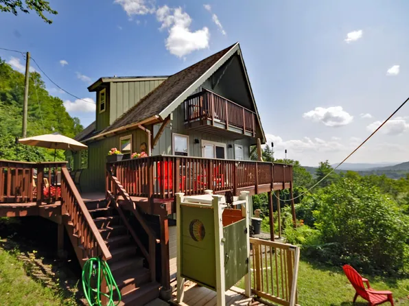 90 Fox Run, Bristol, NH 03222