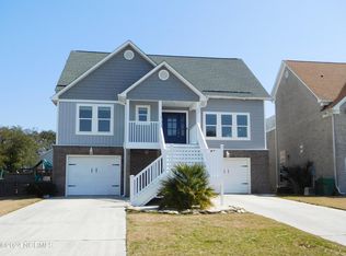 306 N 5th Ave, Kure Beach, NC 28449