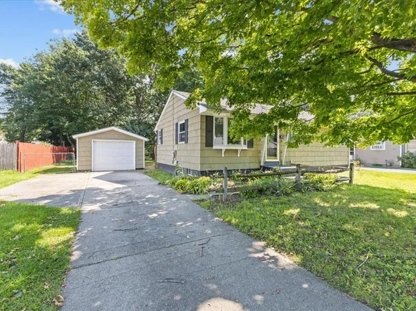 167 Tracy Drive, Burlington, VT 05401