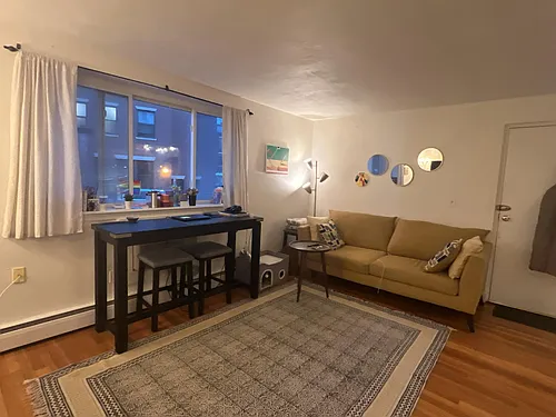 135 Inman St #6 Photo 1