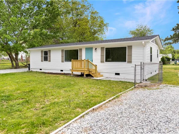 1256 Poquoson Ave, Poquoson, VA 23662