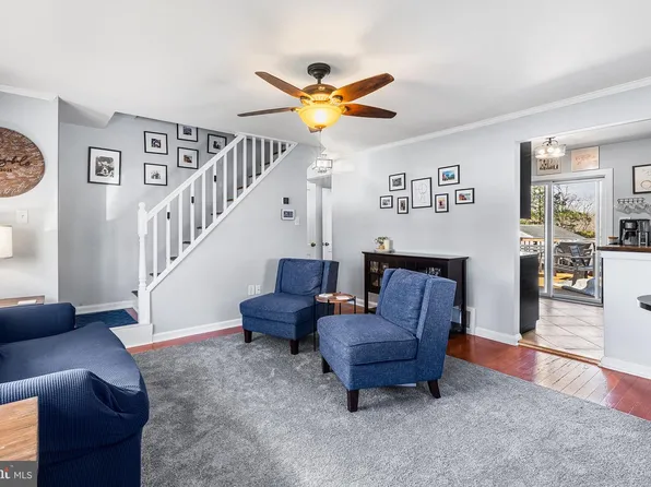 106 Barren Rd, Newtown Square, PA 19073