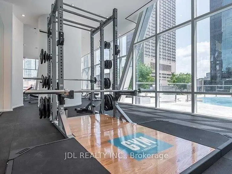 1 Bloor St E #3804 — Photo 10