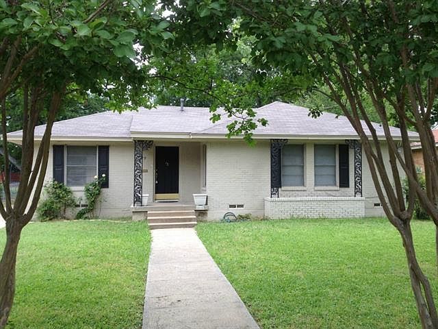 1st image of 3709 Bolivar Dr