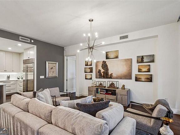 5th image of 2520 Peachtree Rd #602