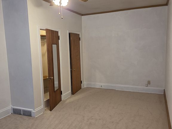 2nd image of 219-223 Westminster Ave #1