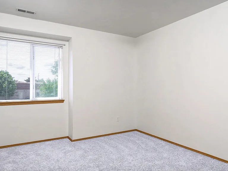 7220 Bunch Ct — Photo 9