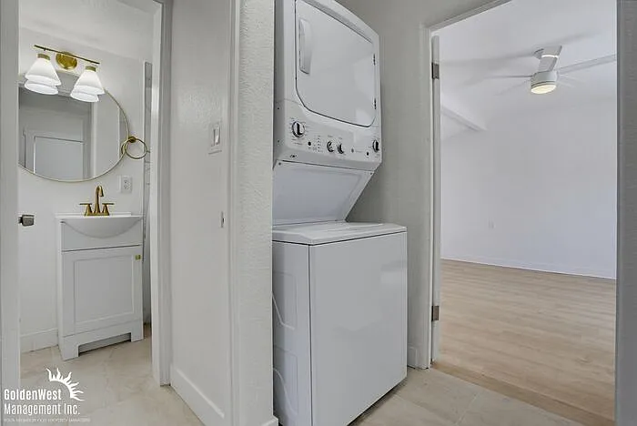 5738 Meade Ave — Photo 10