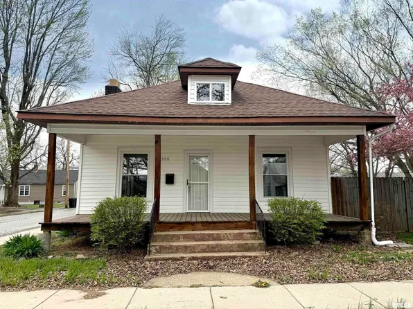 908 S Buchanan St, Marion, IL 62959