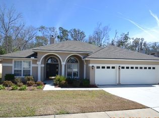 13132 E Notre Dame Ln, Jacksonville, FL 32218