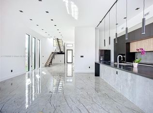 3069 SW 27th Ter #3069, Miami, FL 33133