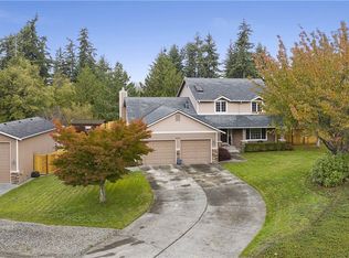 3515 Mohawk Dr, Mount Vernon, WA 98273