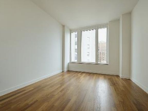 3rd image of 15 William St #30F