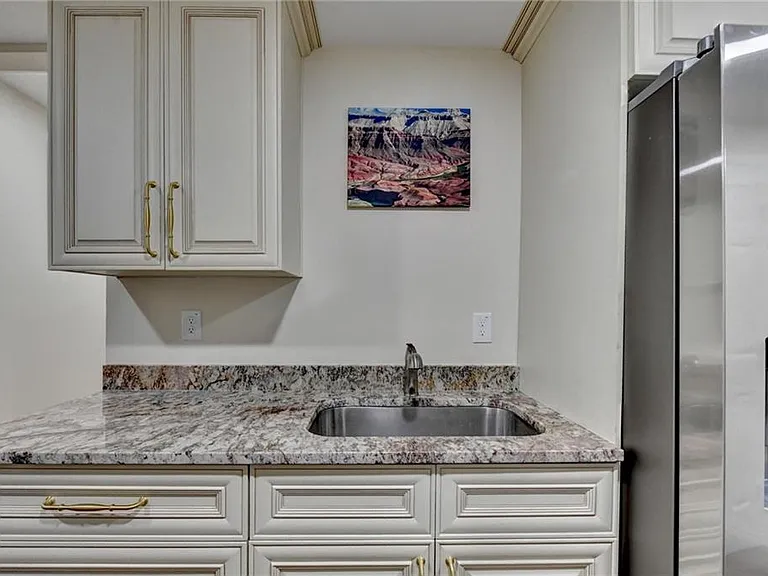 3260 Wood Springs Trce — Photo 24
