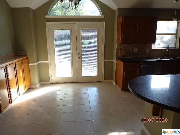5th image of 2301 Canyon Creek Dr