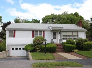 10 Brookfield Ln, Saugus, MA 01906