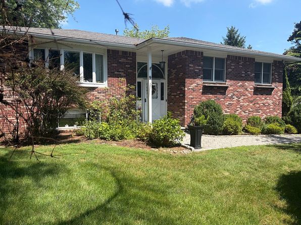 9 Stonegate Rd