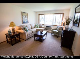 4900 Easy St APT 118, Hartland, WI 53029